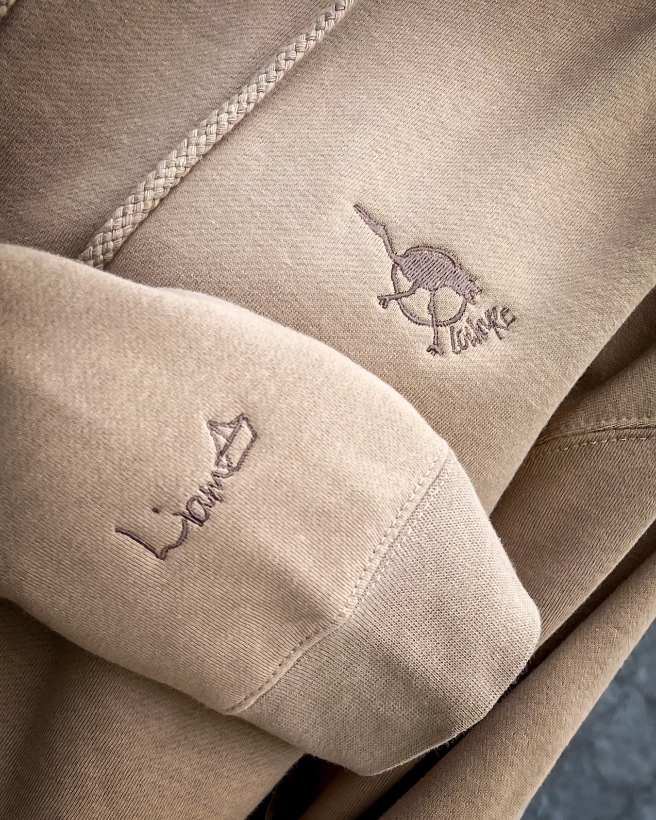Men's / Unisex Heavyweight Hoodie -  SANDSTONE  |  HOPE, Japanese Crane Logo